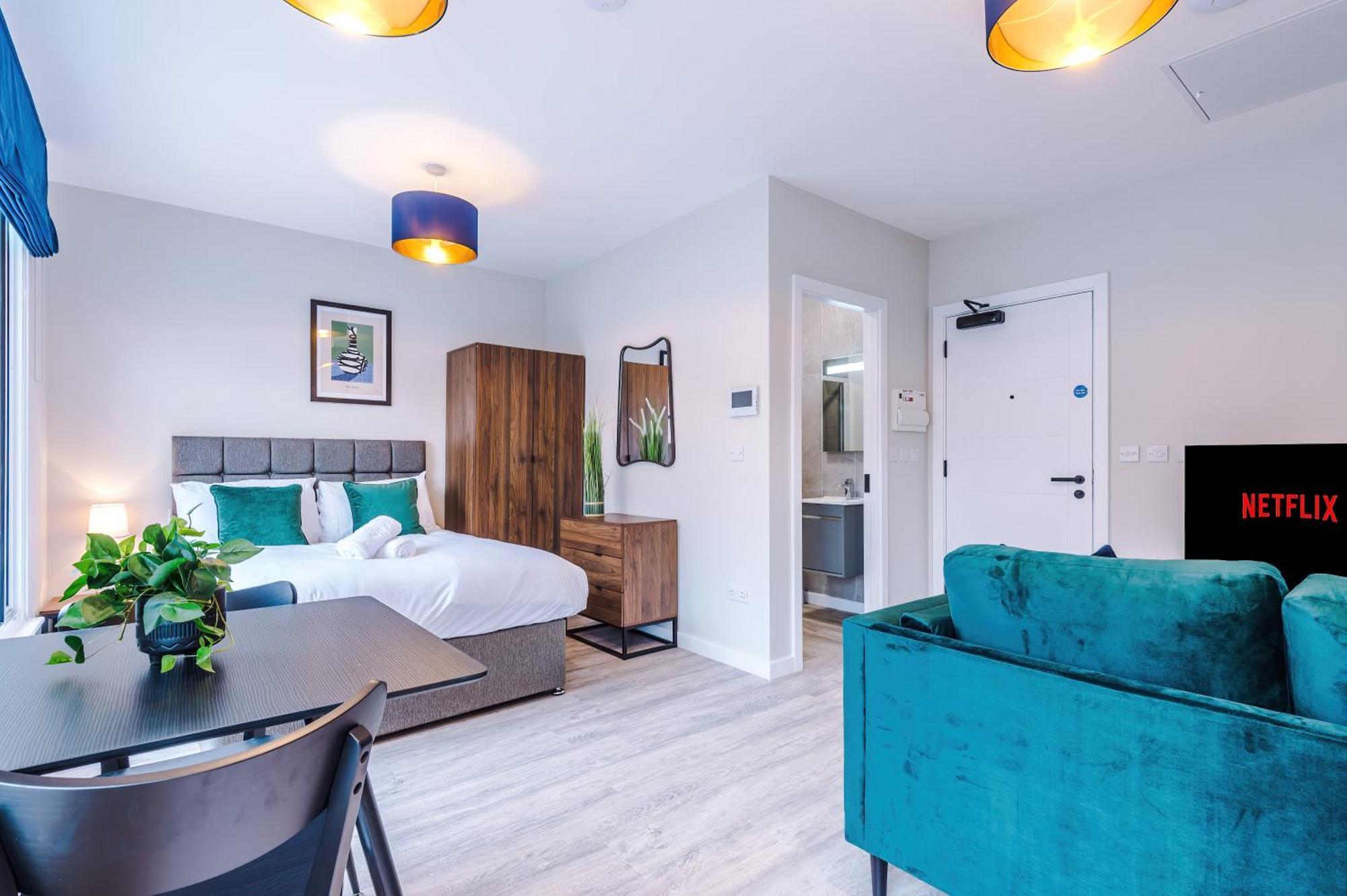 Stylish, Central And Spacious In Southport