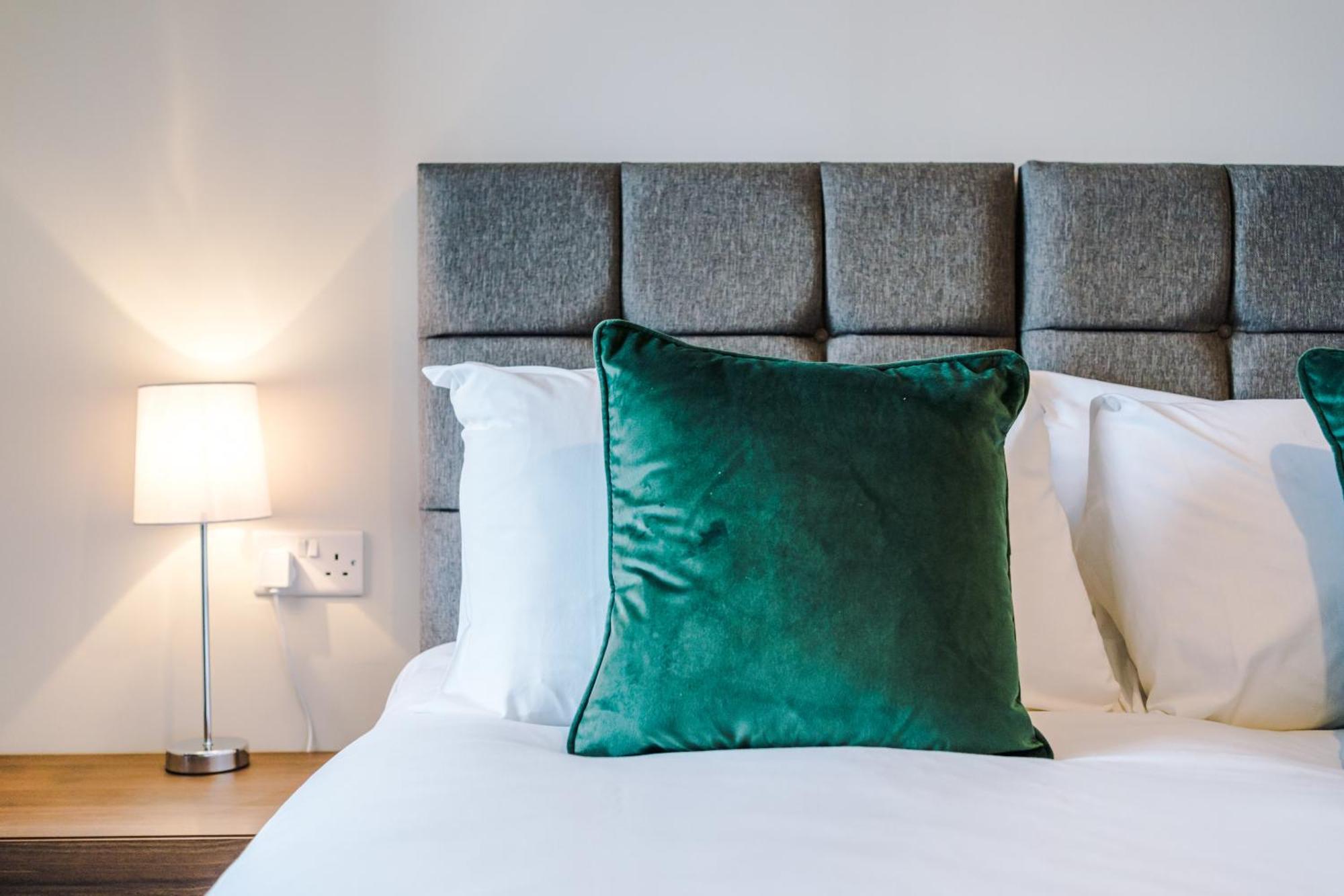 Stylish, Central And Spacious In