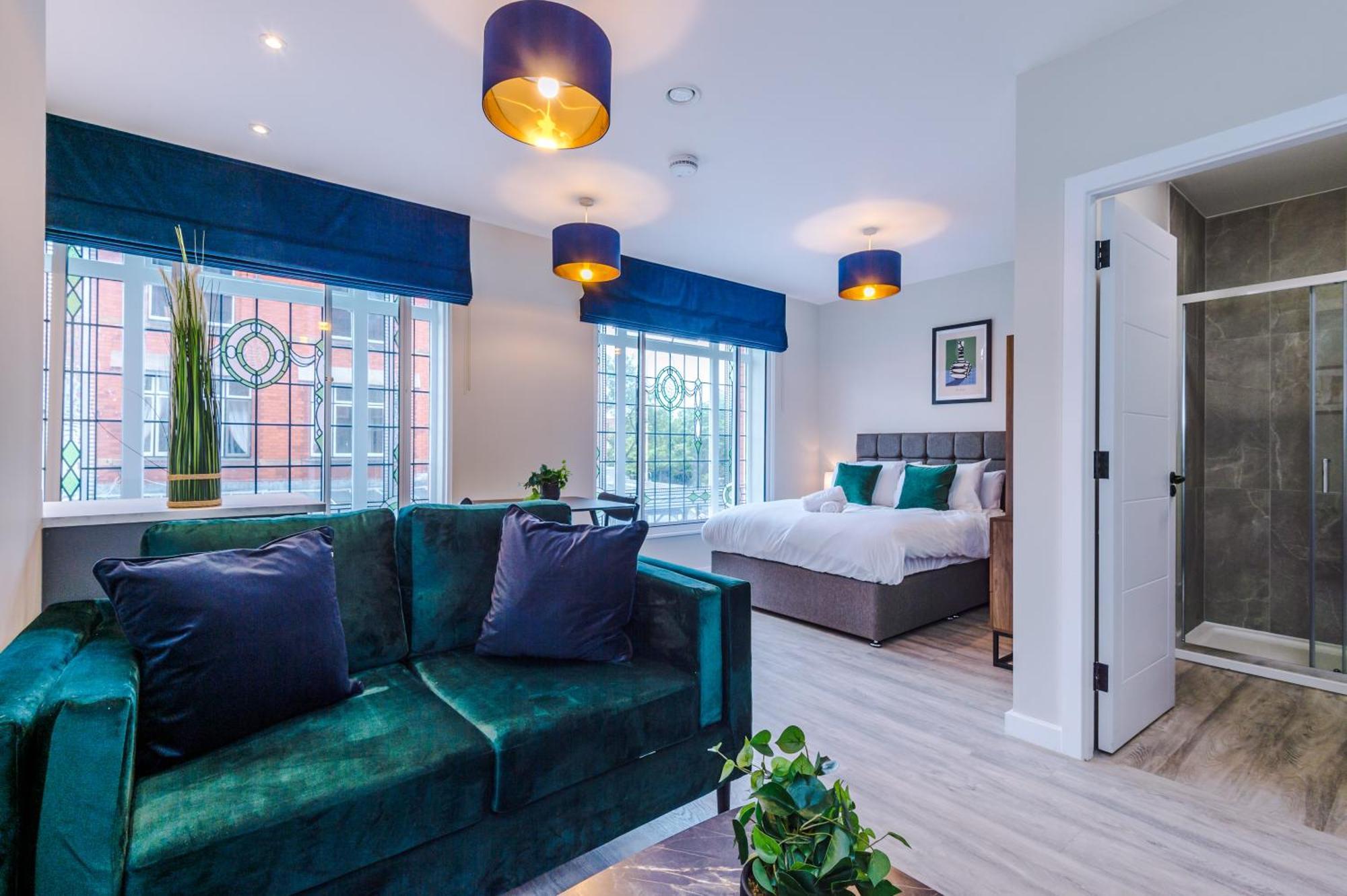 Apartment Stylish, Central And Spacious In Southport