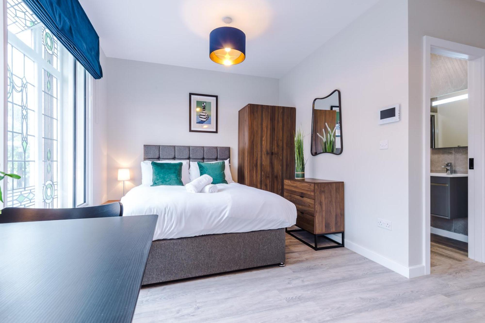 Stylish, Central And Spacious In *