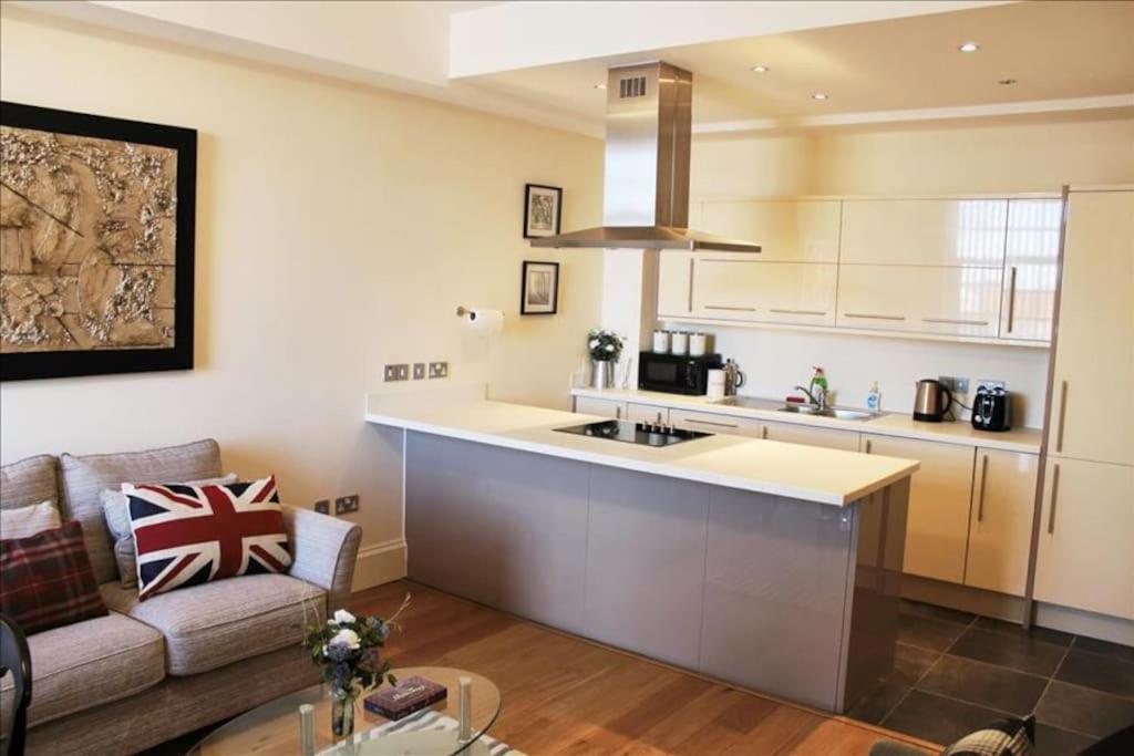The Seascape Apartment *