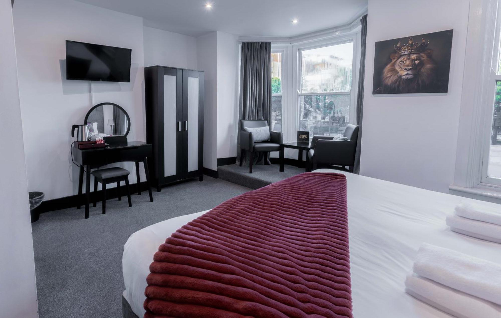 Sinclair'S Rooms Guest house