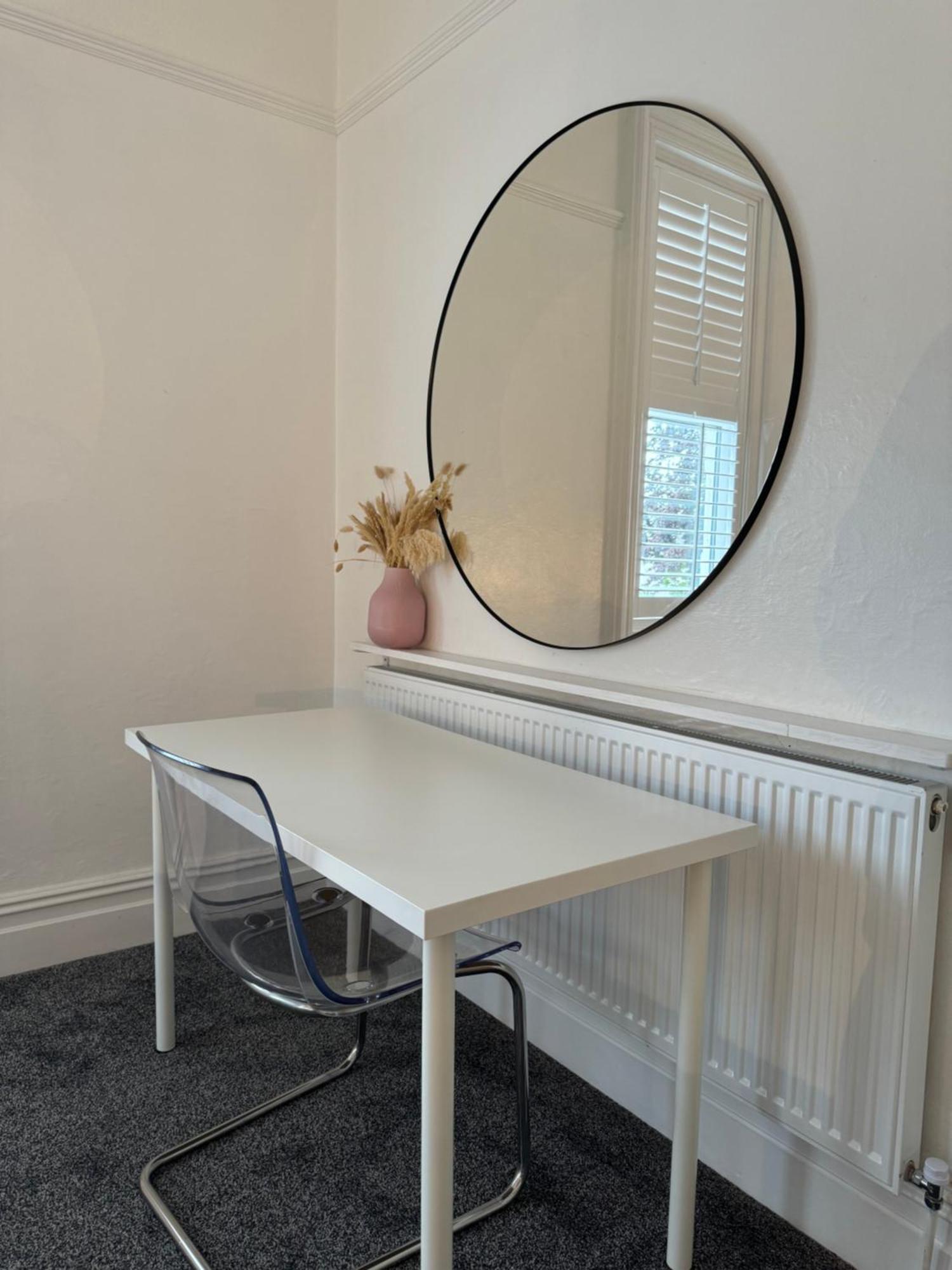 Spacious Victorian Birkdale With Garden Apartment