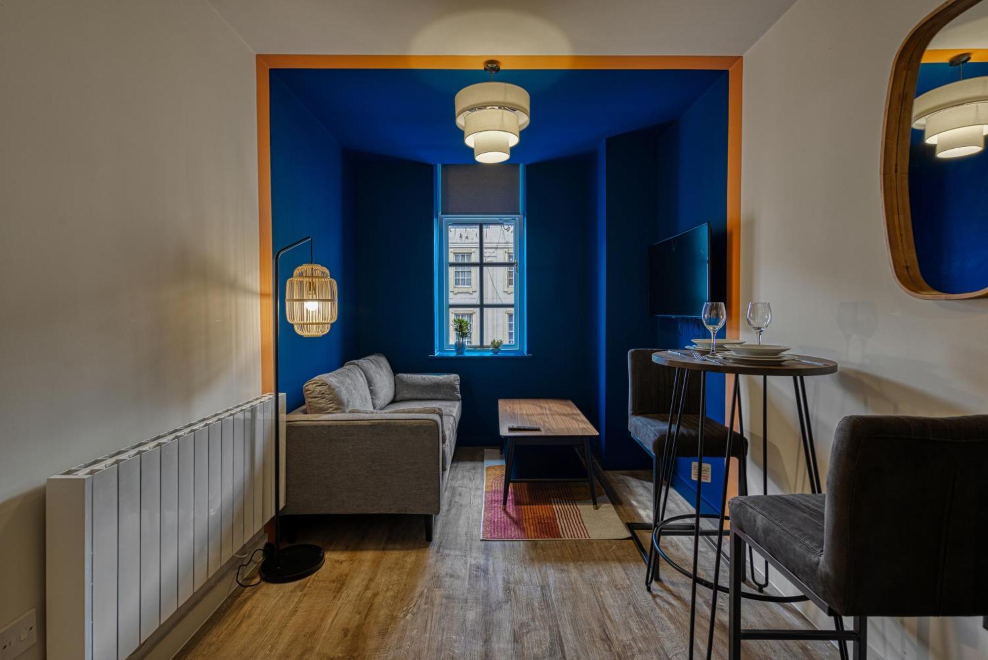 Renaissance 8 - 1 Bedroom In Apartment Southport