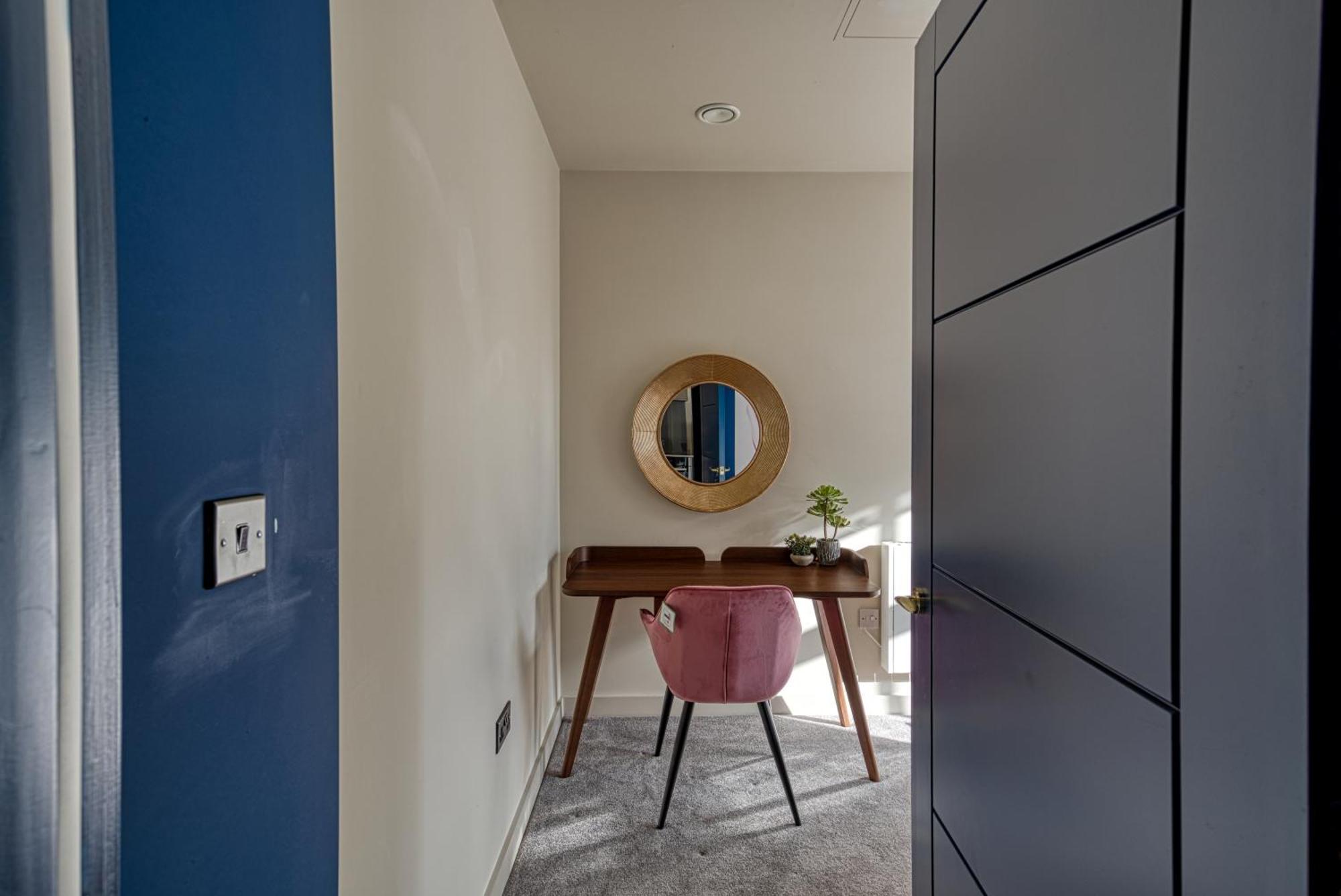 Renaissance 6 - 1 Bedroom In Apartment Southport