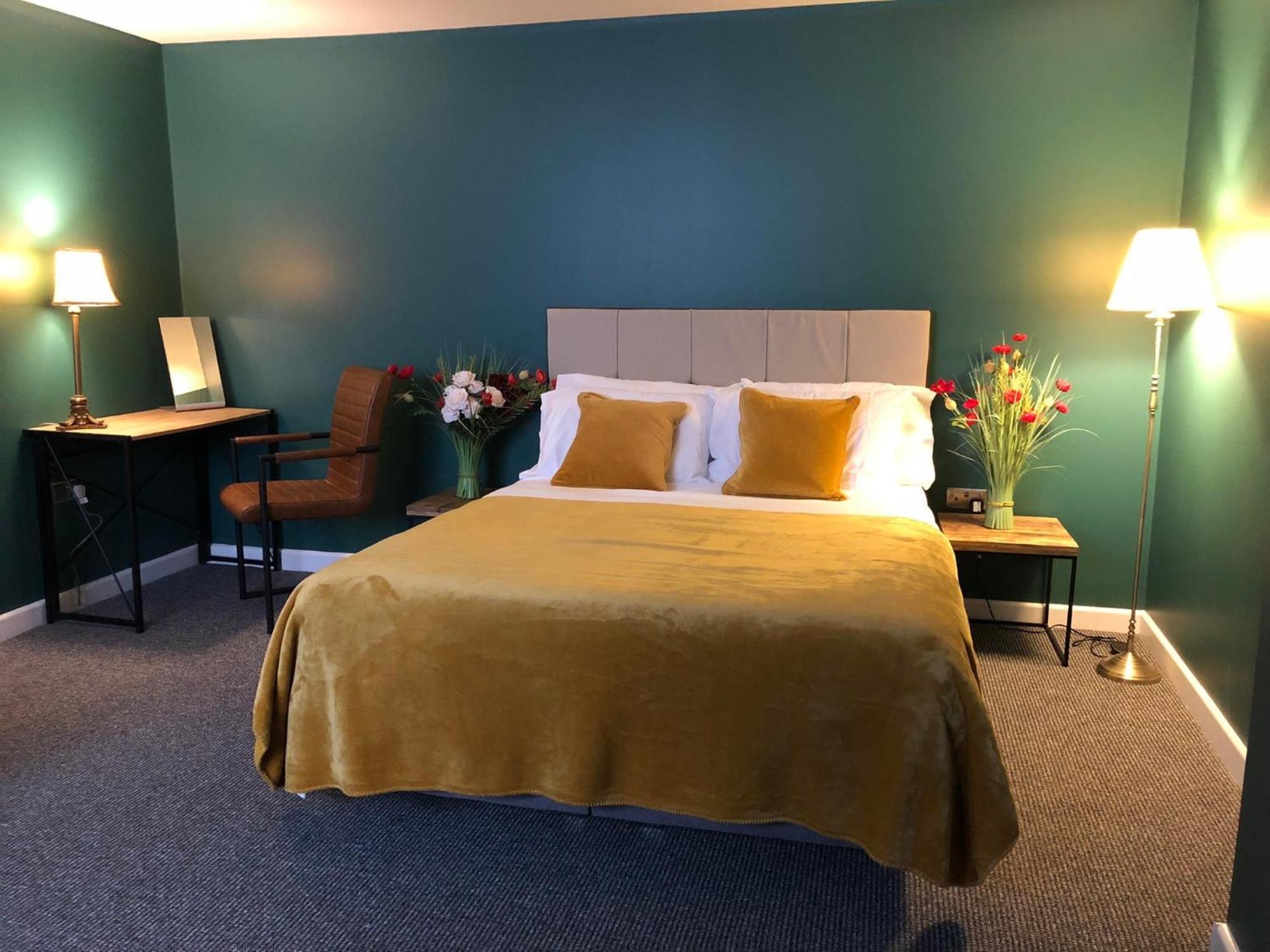 Apartment The Green Suite - Sleeps 6 - Three Bedrooms