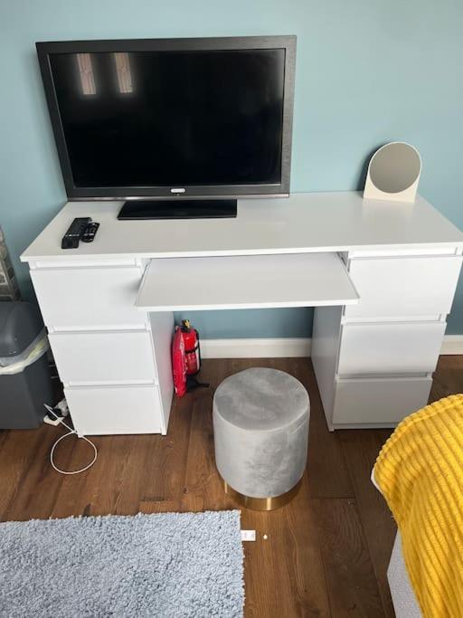 Birkdale's Hidden Gem Apartment
