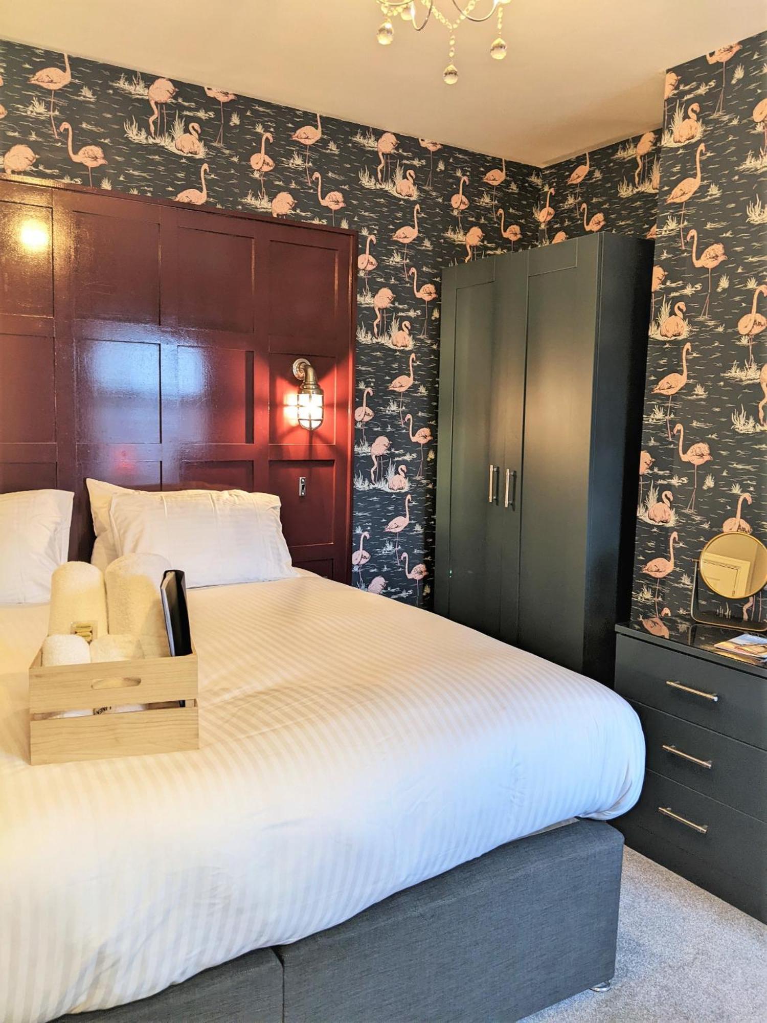 Guest house 3 -min Walk To Pier & Fast Wi-fi & Perfect Getaway 4*