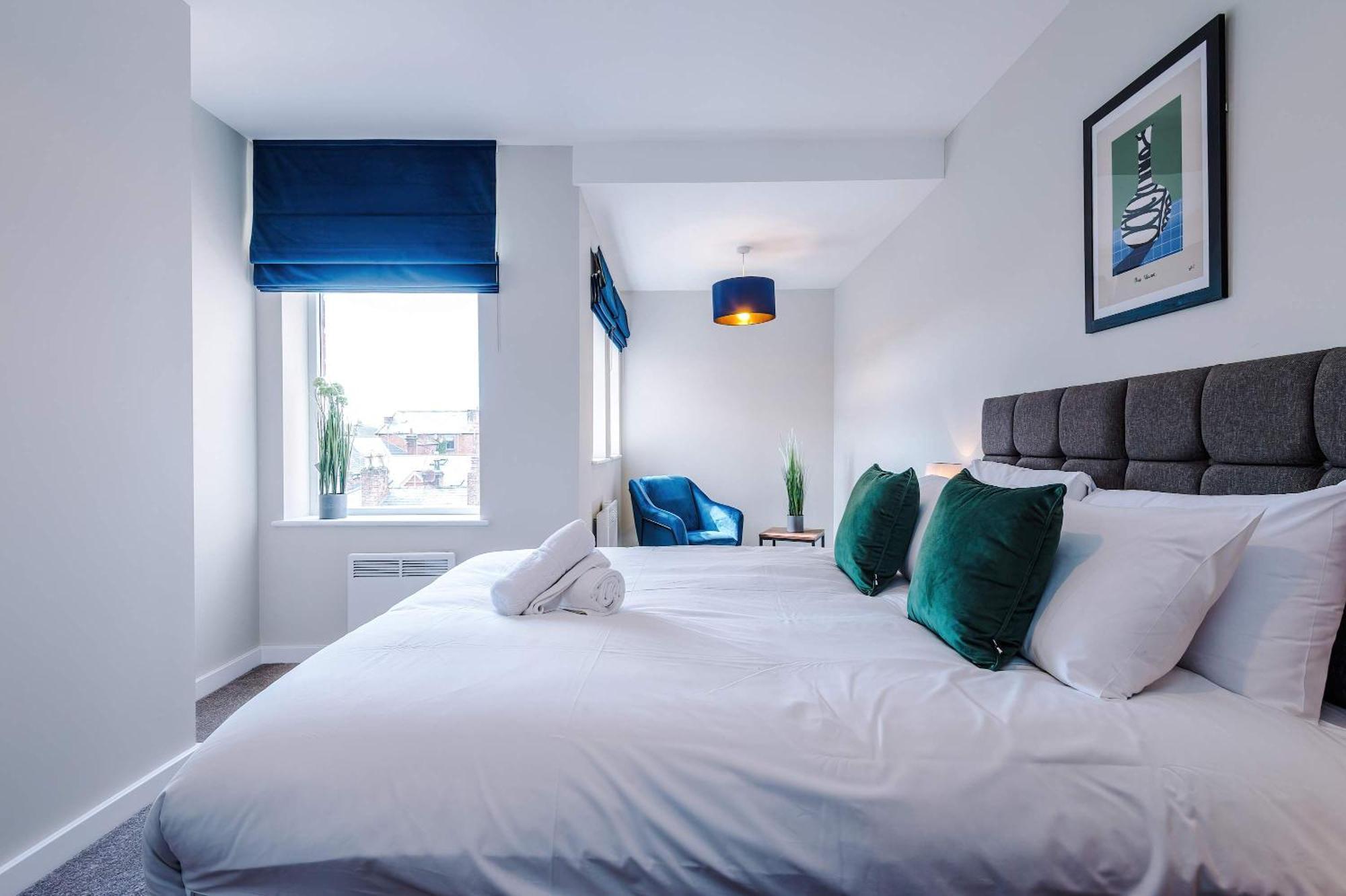 Apartment Modern 2 Bedroom In Centre Southport