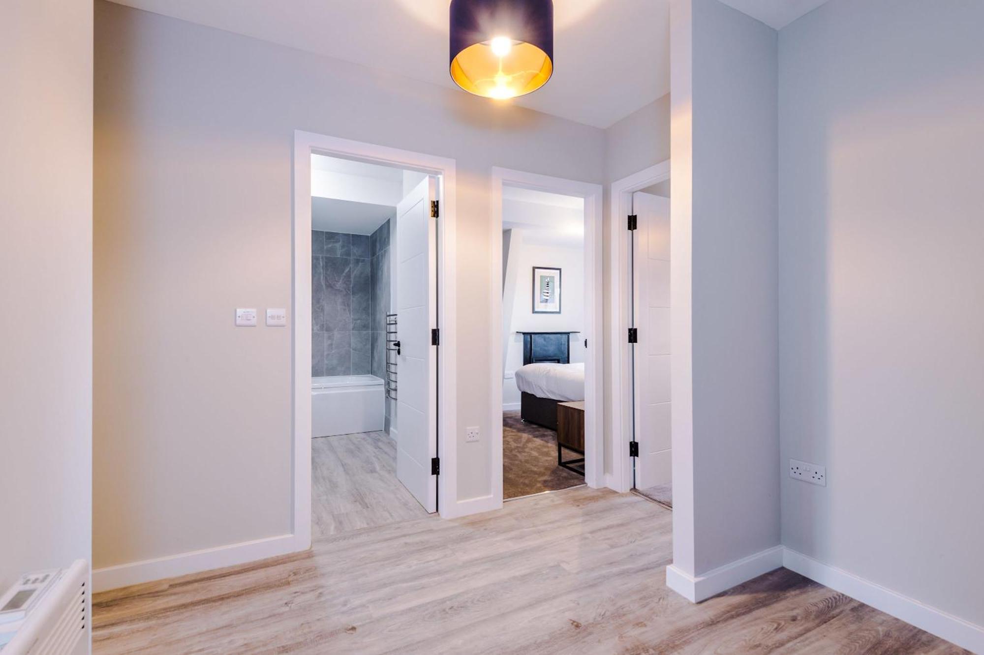 Modern 2 Bedroom In Centre Southport