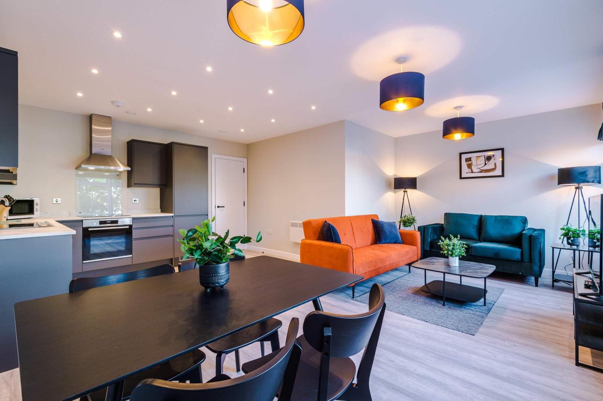 Spacious 2 Bedroom In Centre Apartment Southport