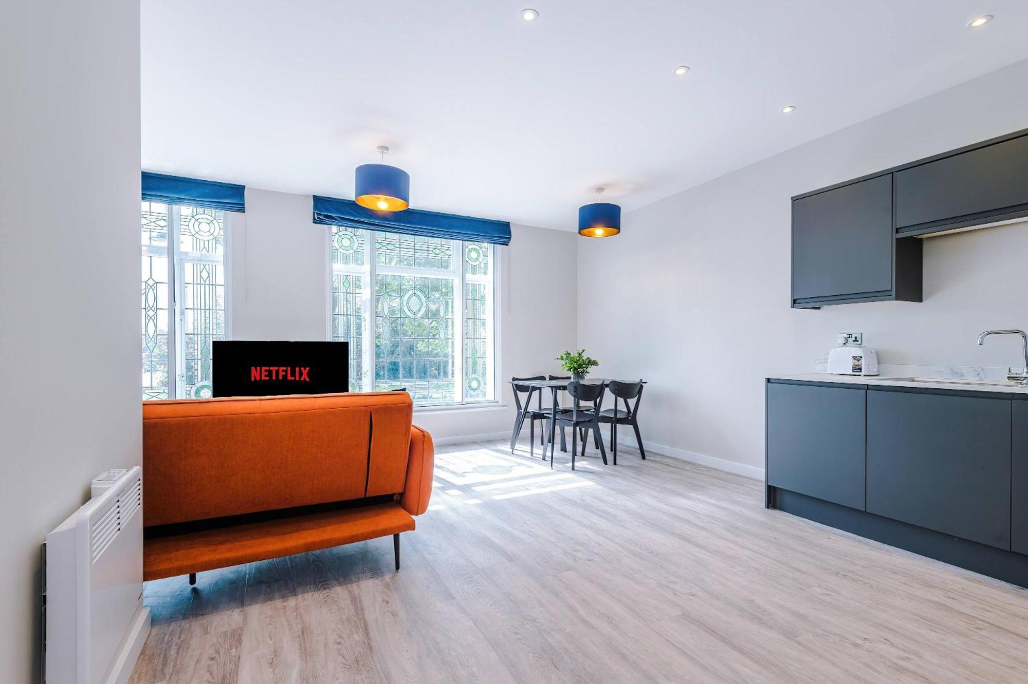 Apartment Lovely 2 Bedroom In Centre *