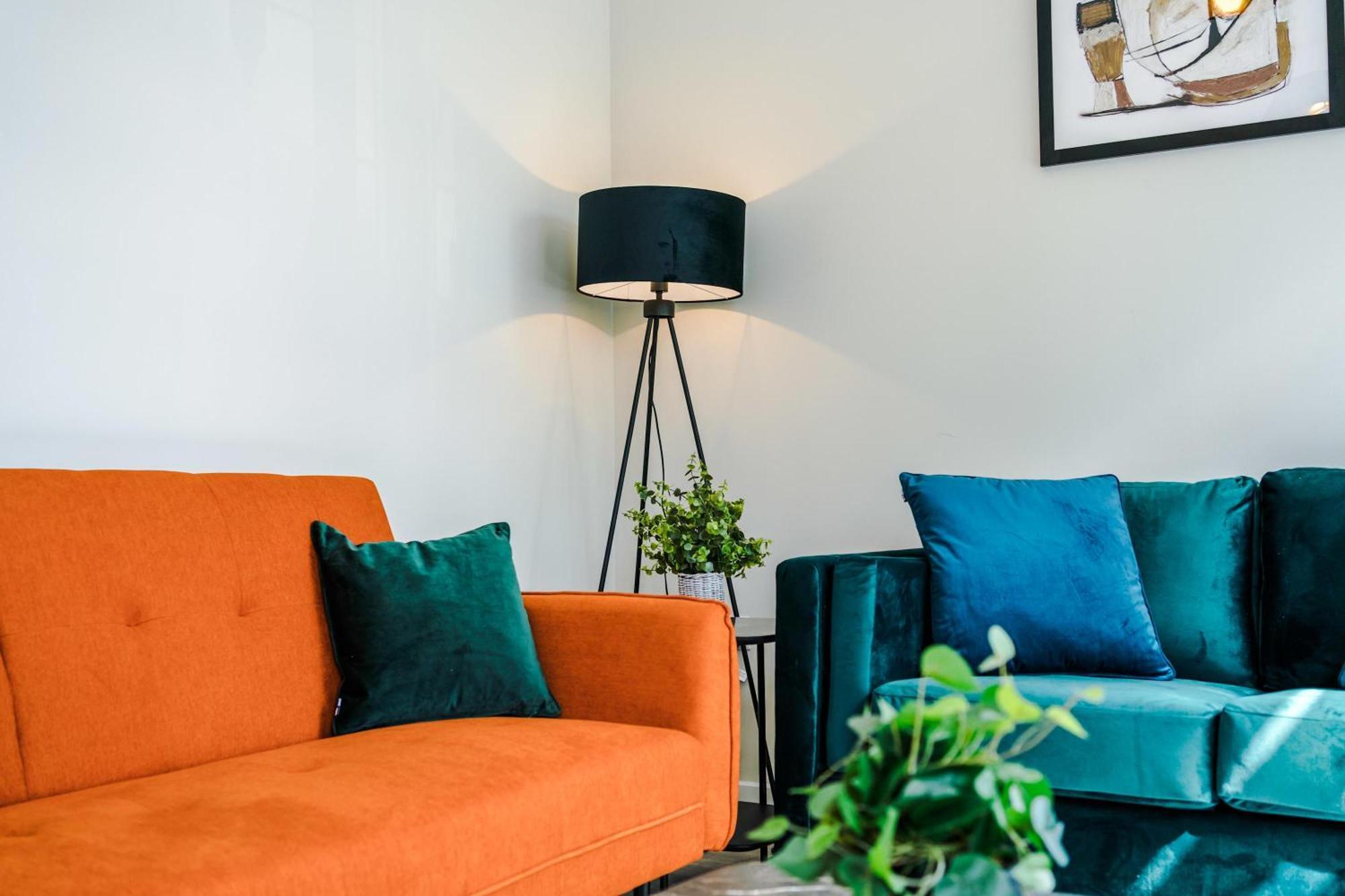 Lovely 2 Bedroom In Centre *