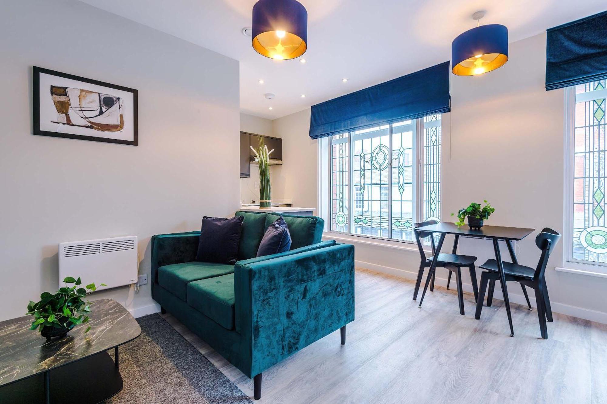 Apartment Spacious In Centre