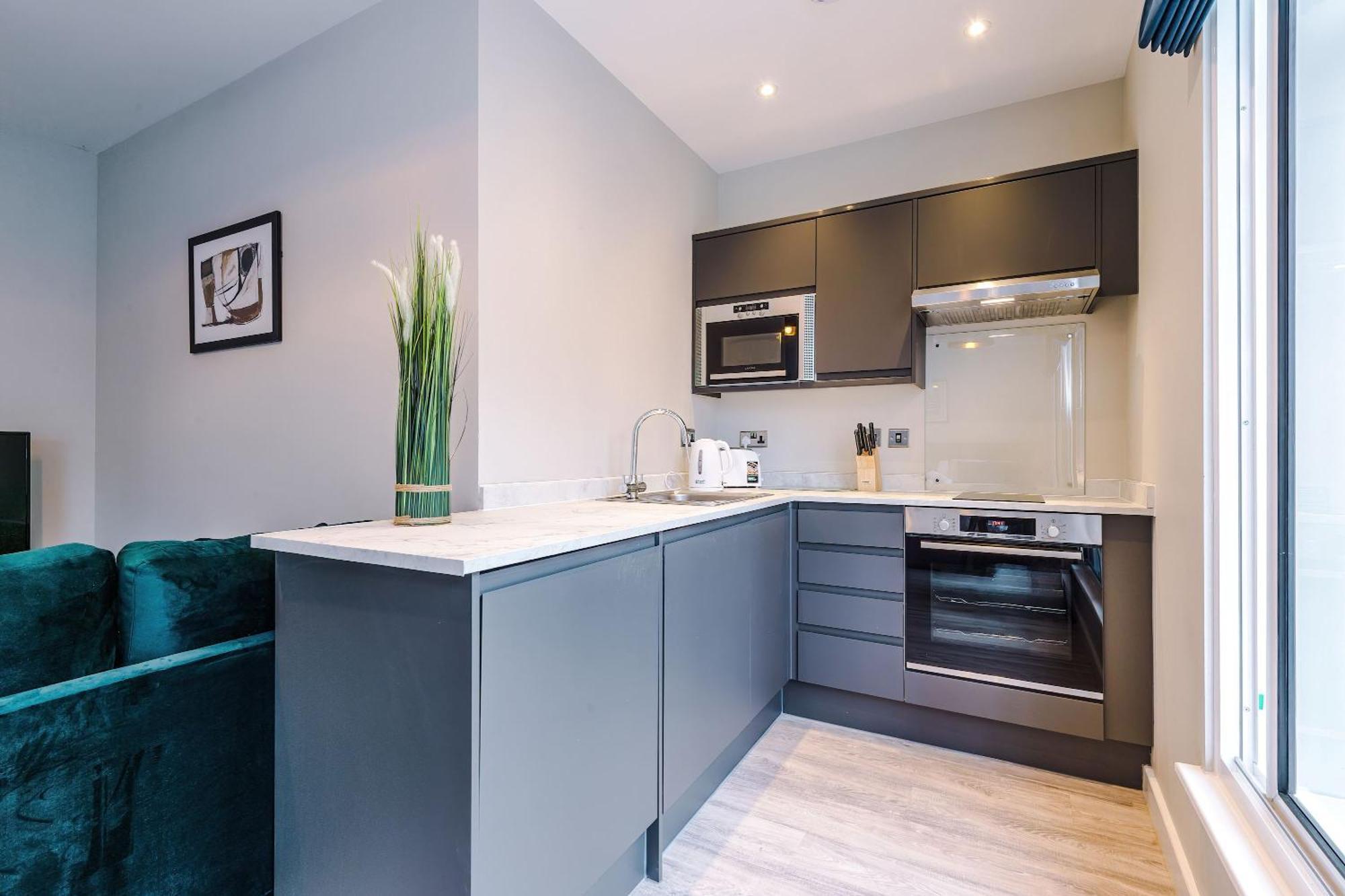 Spacious In Centre