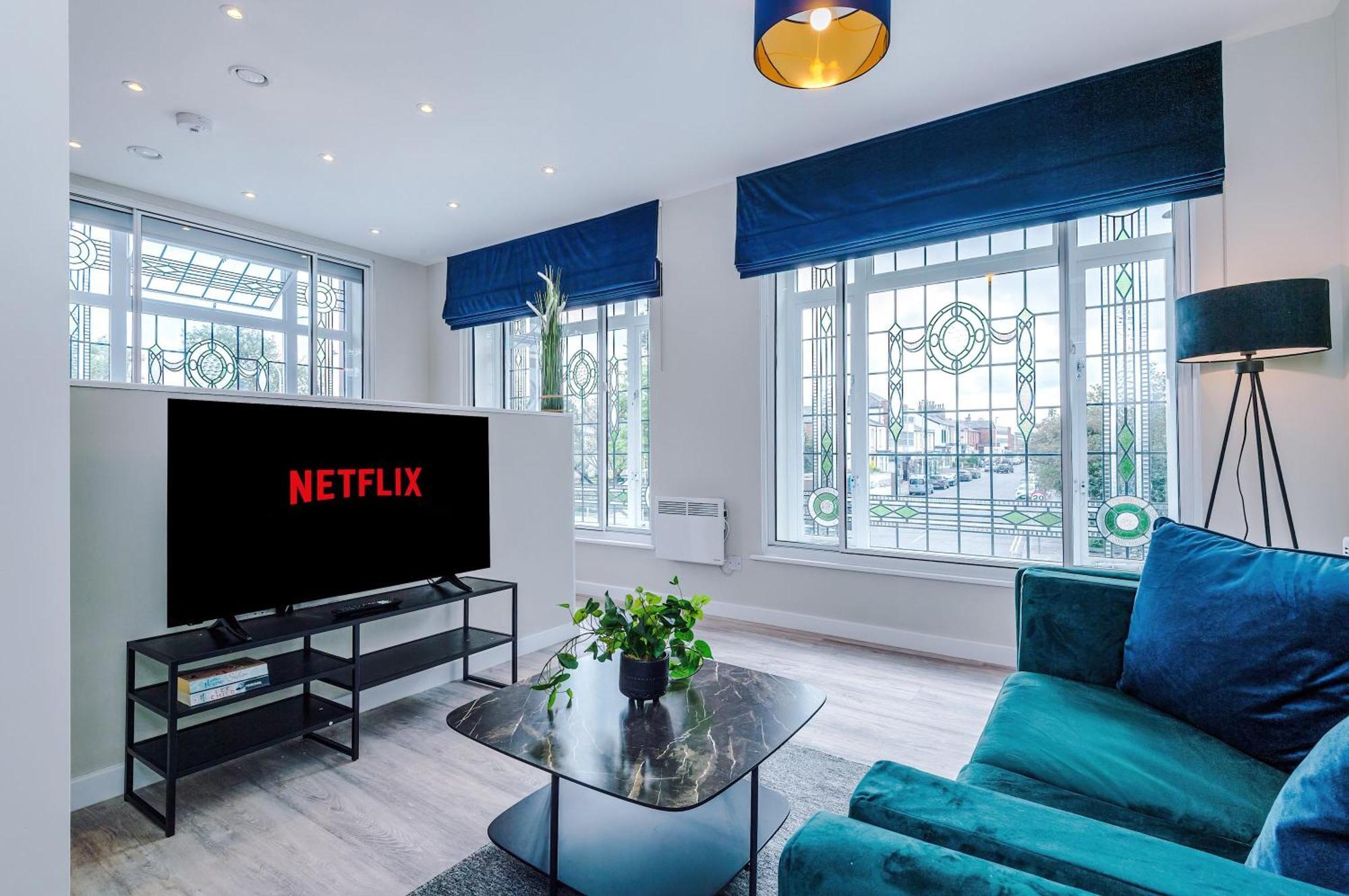 Smart 1 Bedroom In Centre Apartment
