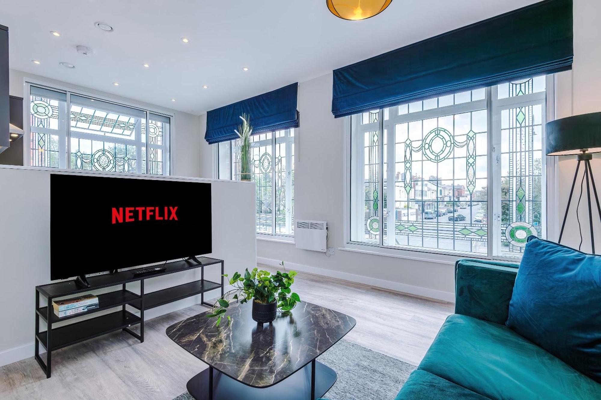 Smart 1 Bedroom In Centre Apartment Southport