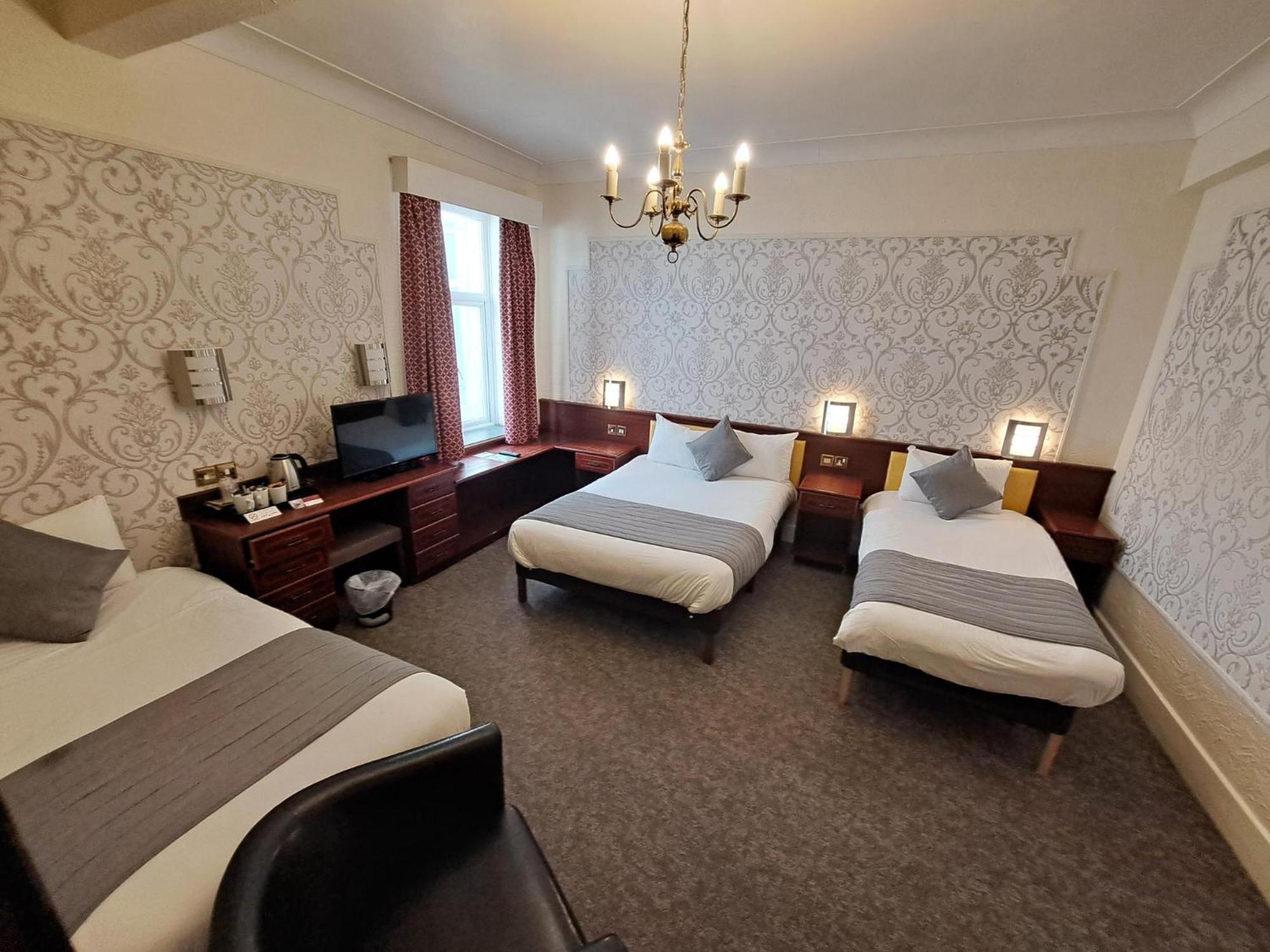 Scarisbrick Hotel