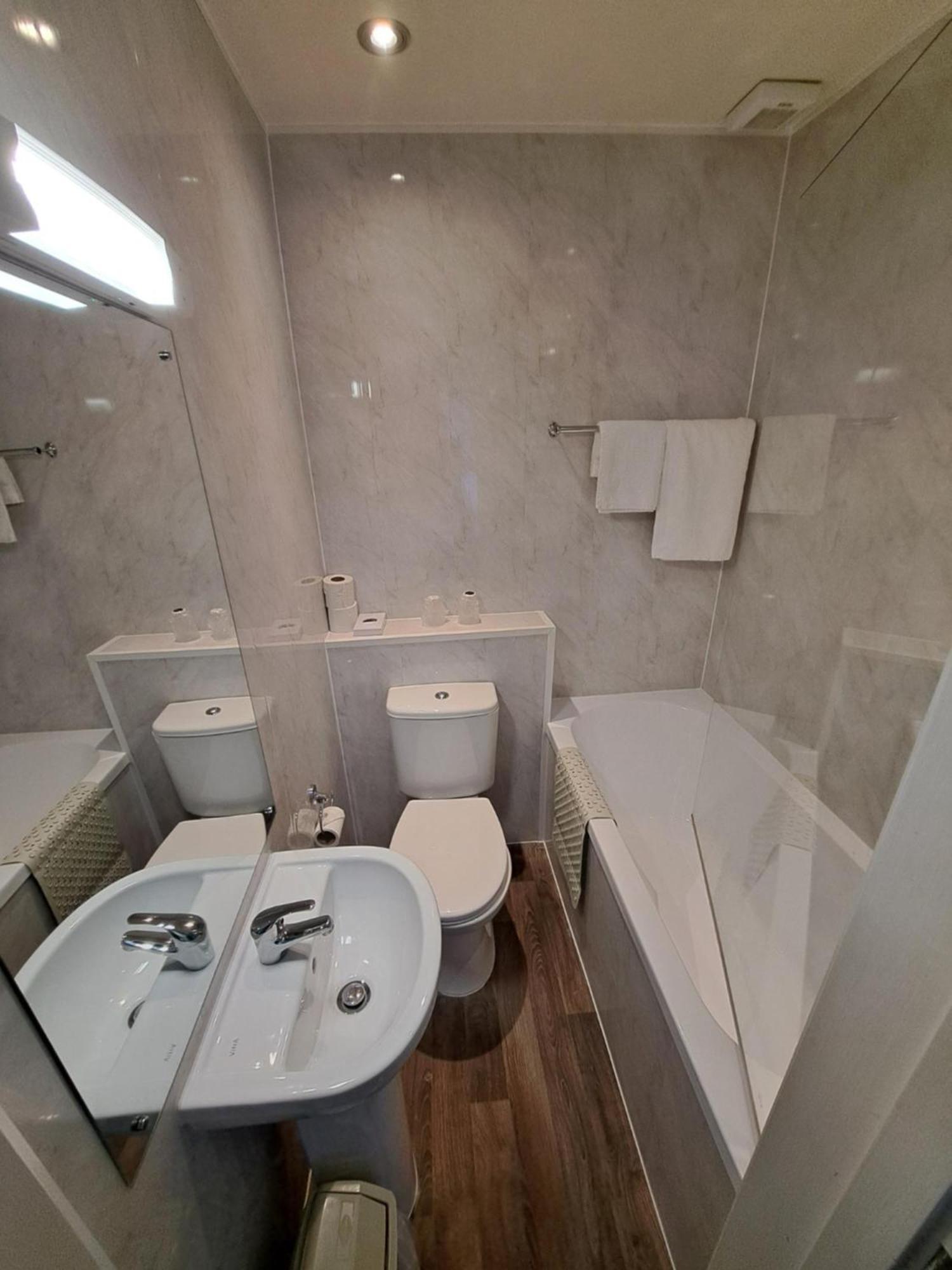 Hotel Scarisbrick Southport