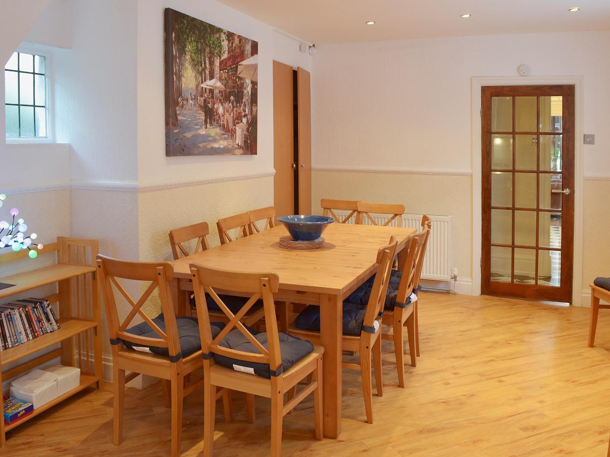 Sandfield The Promenade Holiday home *