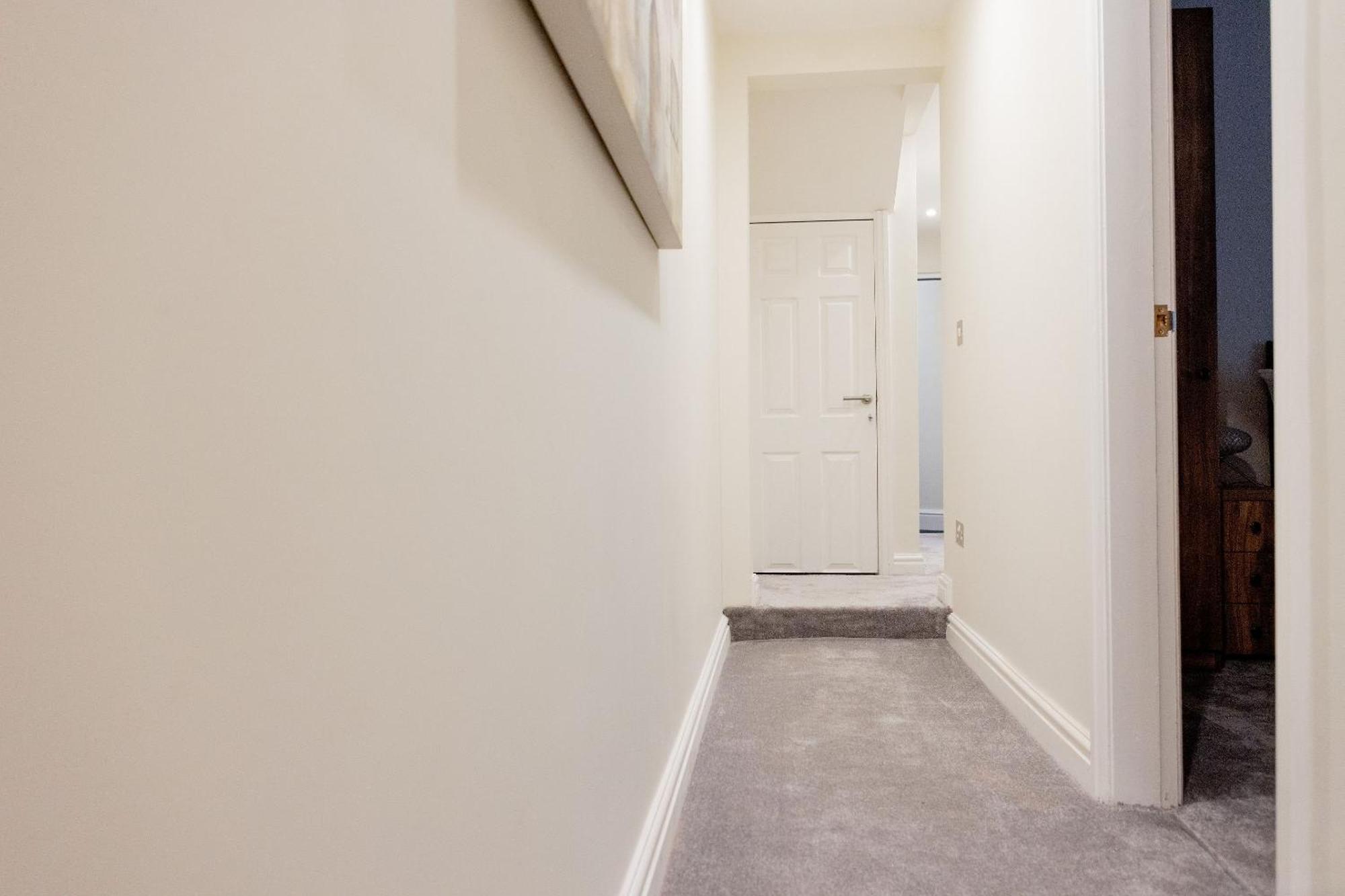 Apartment Lethbridge 49 3-bedroom With Garden, Fibre Wifi, Free Parking, Sleeps 6