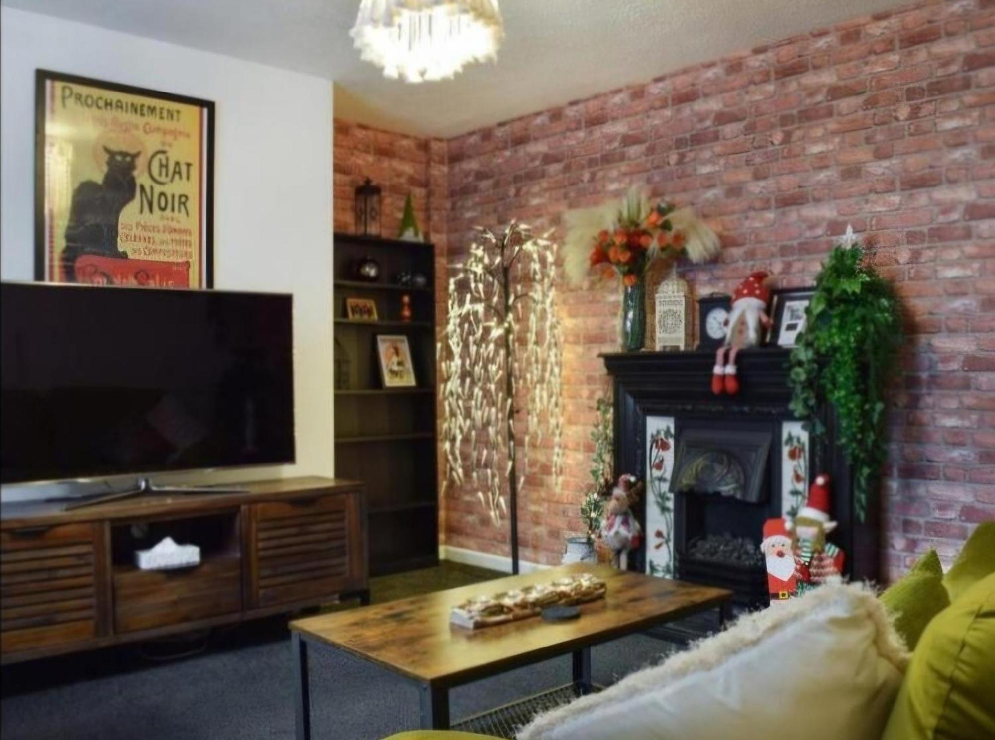 The Hideaway Enclosed Patio Quiet Parking Apartment *