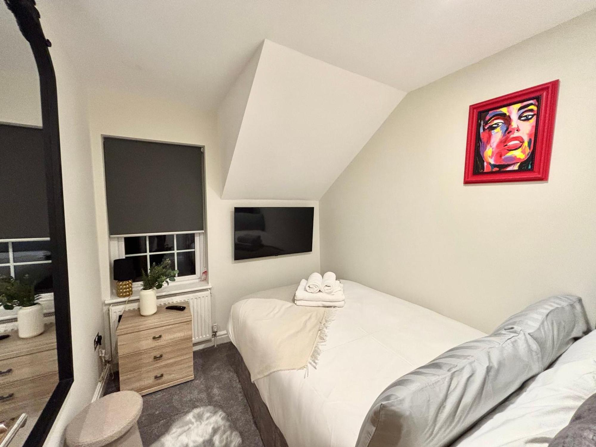 Apartment Lethbridge 49 3 Super Fibre Wifi, Free Parking *
