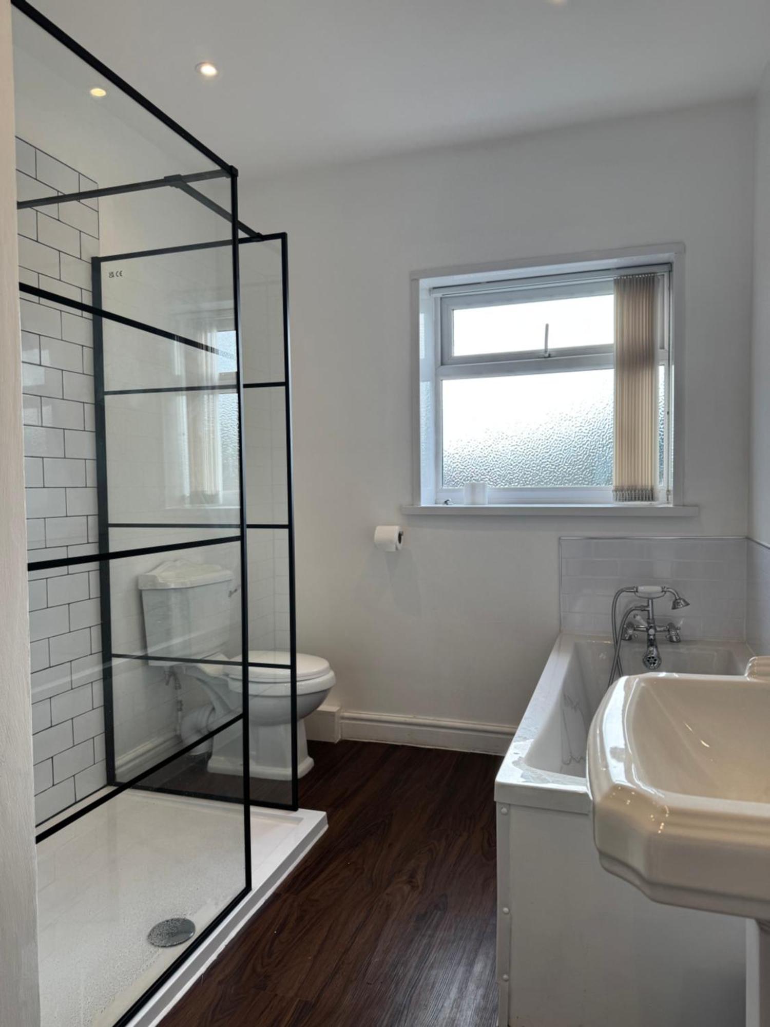 Spacious Victorian Birkdale With Garden * Southport