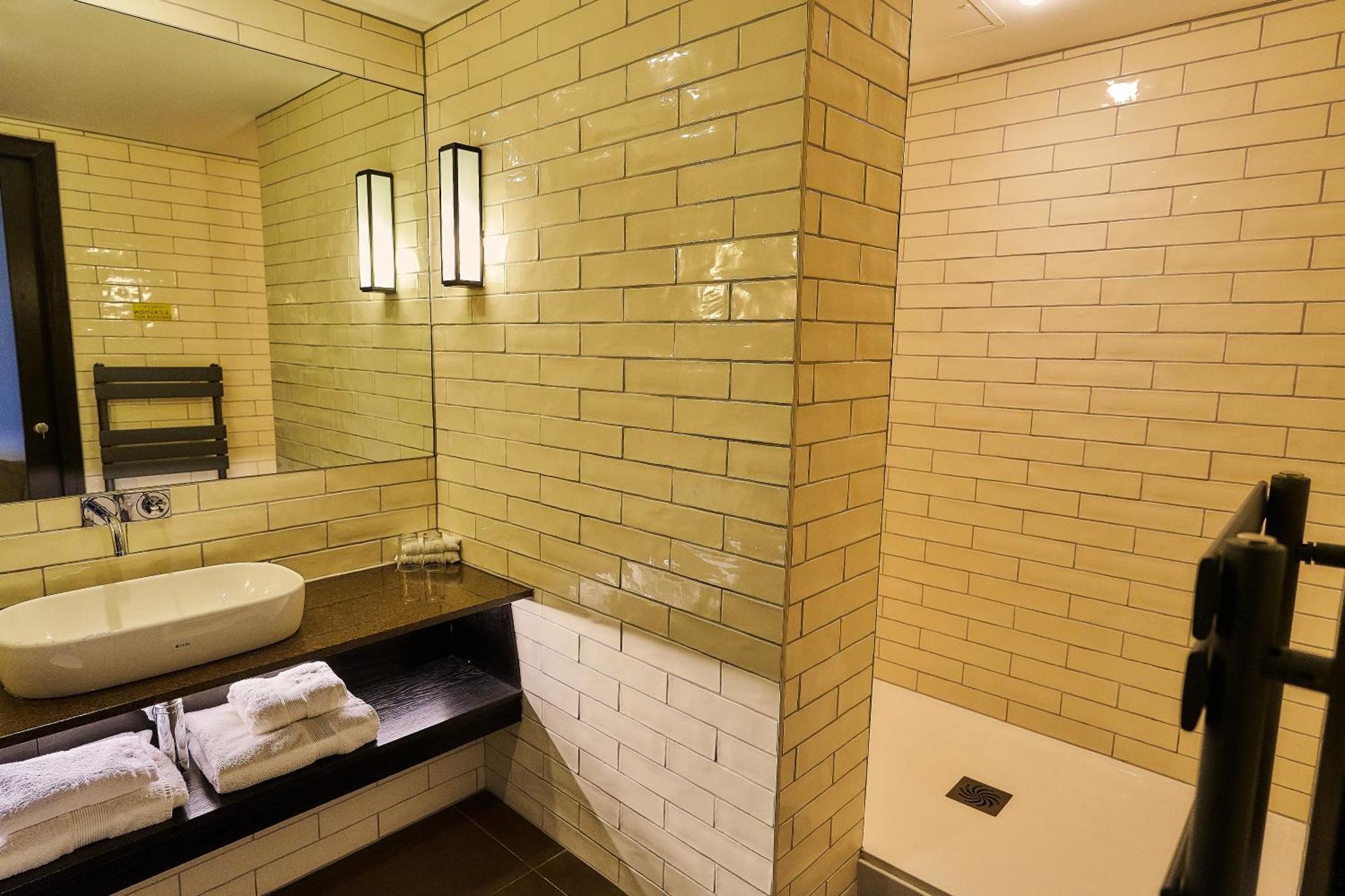 The Vincent 4* Southport