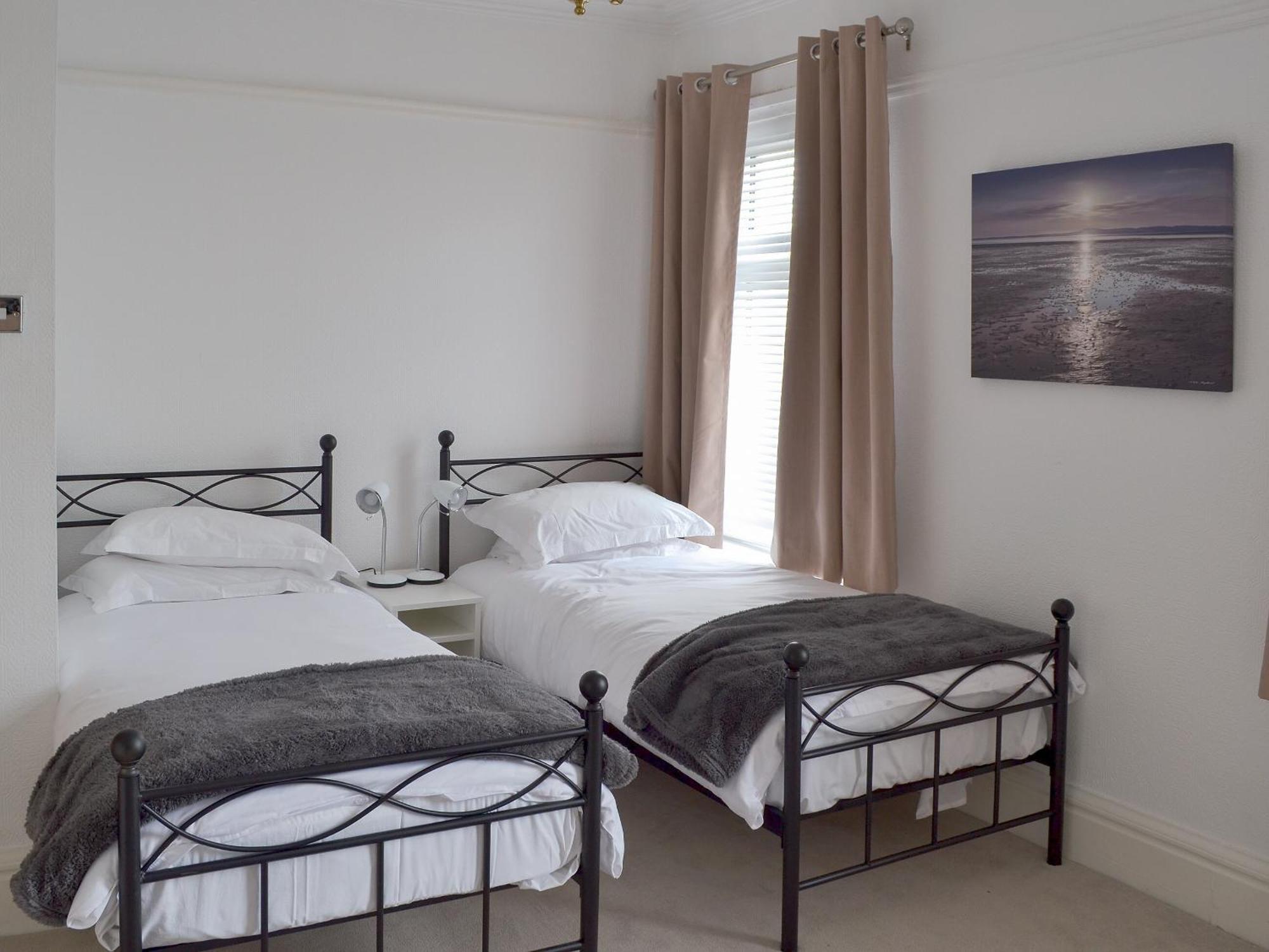 Sandfield The Promenade Holiday home