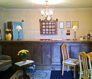 Balmoral Hotel 2*