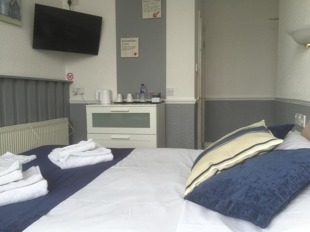Andora Guest house *