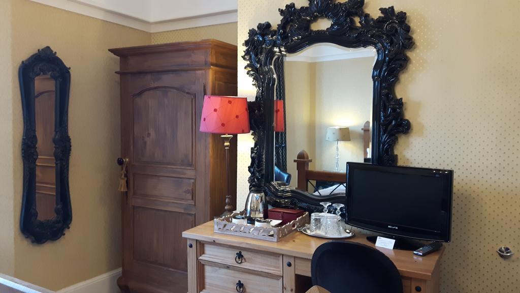 The Ambassador Townhouse Guest house Southport