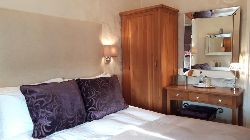Guest house The Ambassador Townhouse 4*