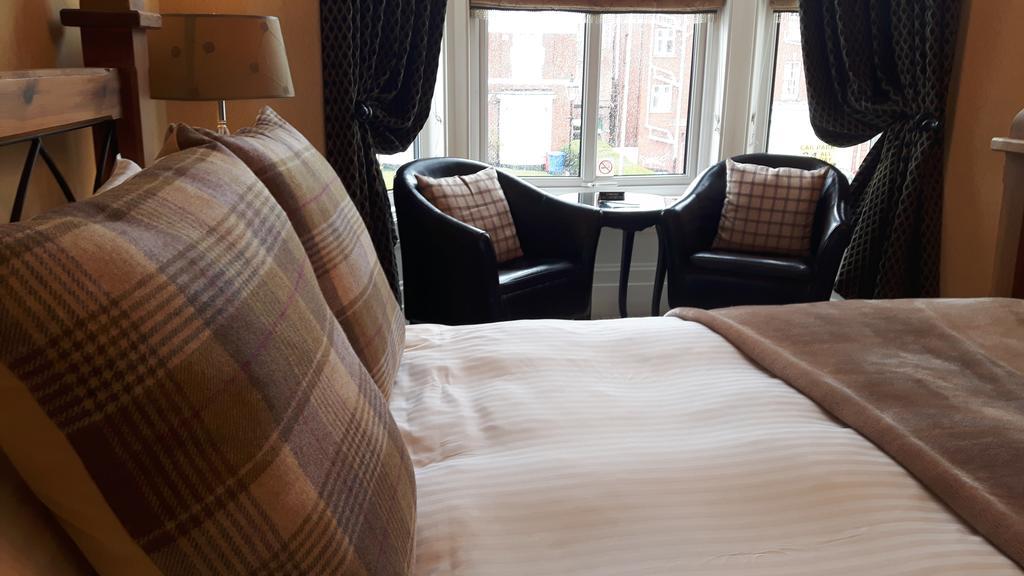 The Ambassador Townhouse 4* Southport