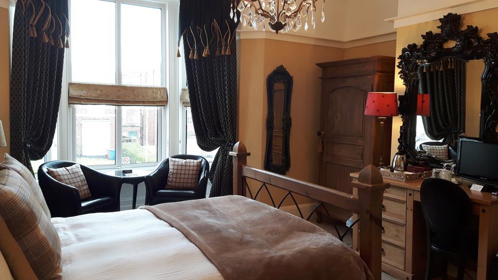The Ambassador Townhouse