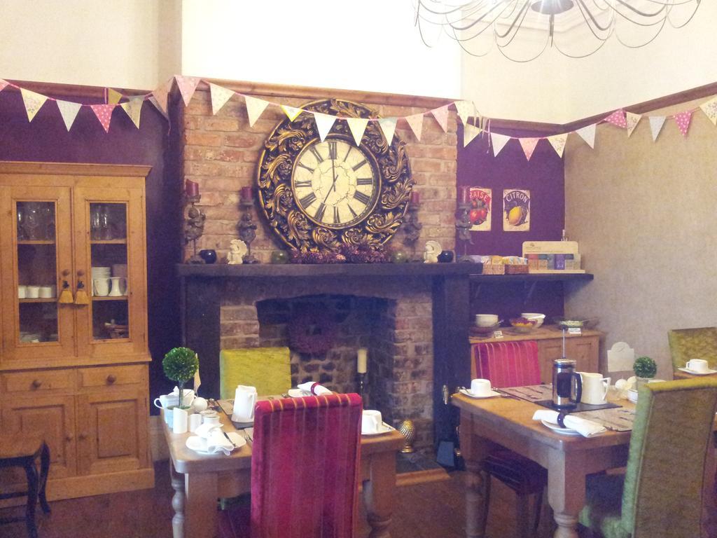 Guest house The Ambassador Townhouse 4*