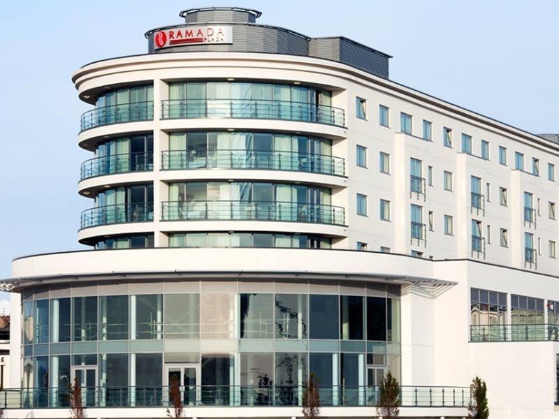 Hotel Waterfront Southport