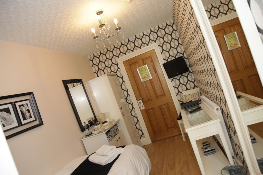 The Leicester Guest house 4*