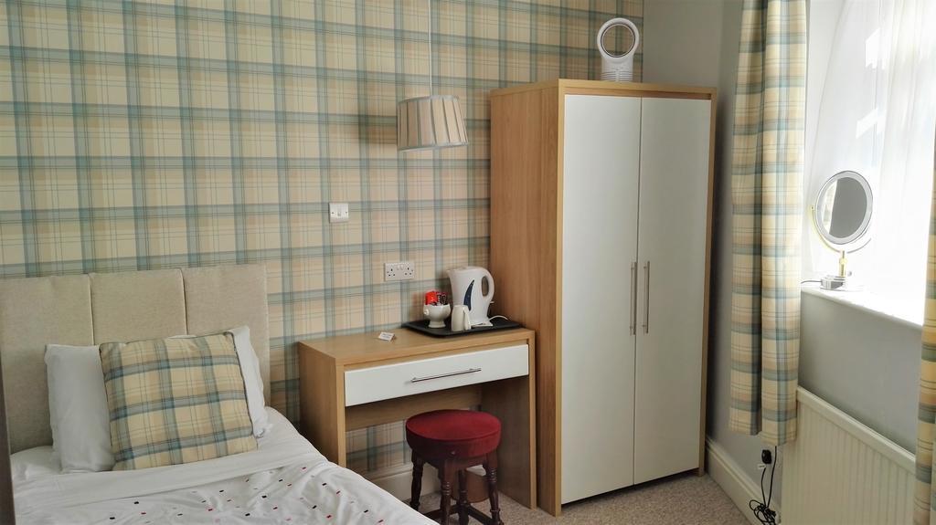 Hotel Dukes Folly 3*
