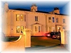 & Victoria Hotel 3*
