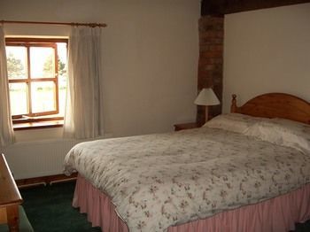 Sandy Brook Farm Apartment