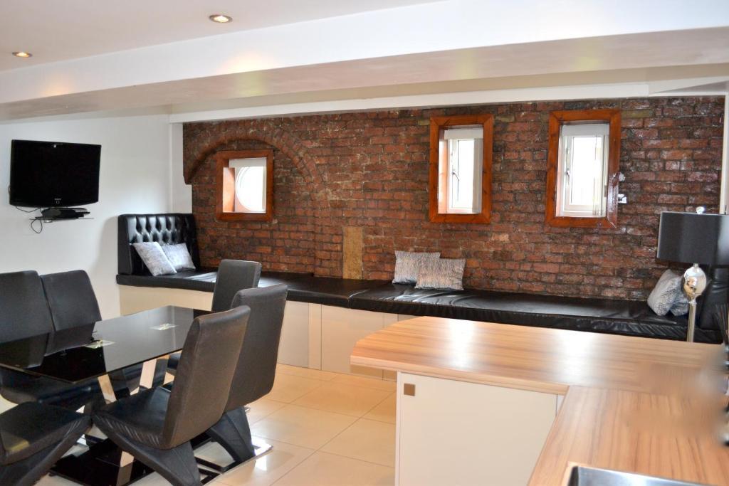 Signature Living, Serviced Apartments, Liverpool Southport