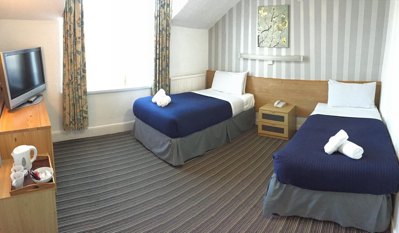The Talbot 3* Southport