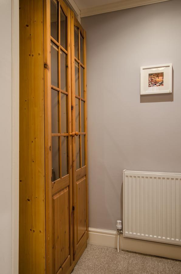 Dukes Folly Hotel 3*