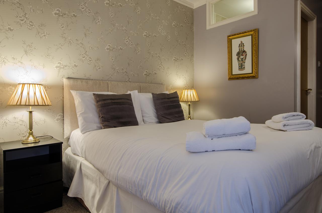Hotel Dukes Folly 3*