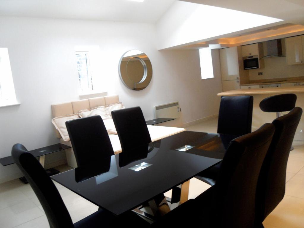 Signature Living, Serviced Apartments, Liverpool Apartment *