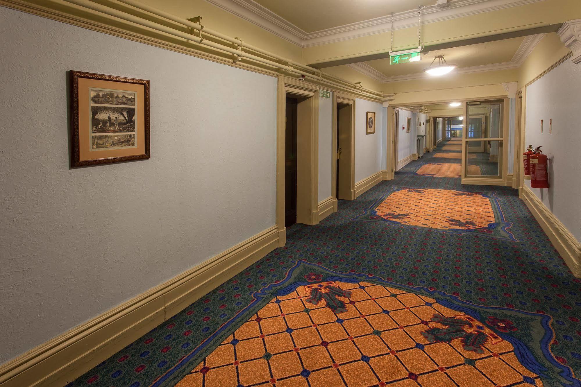 Of Wales Hotel 3*