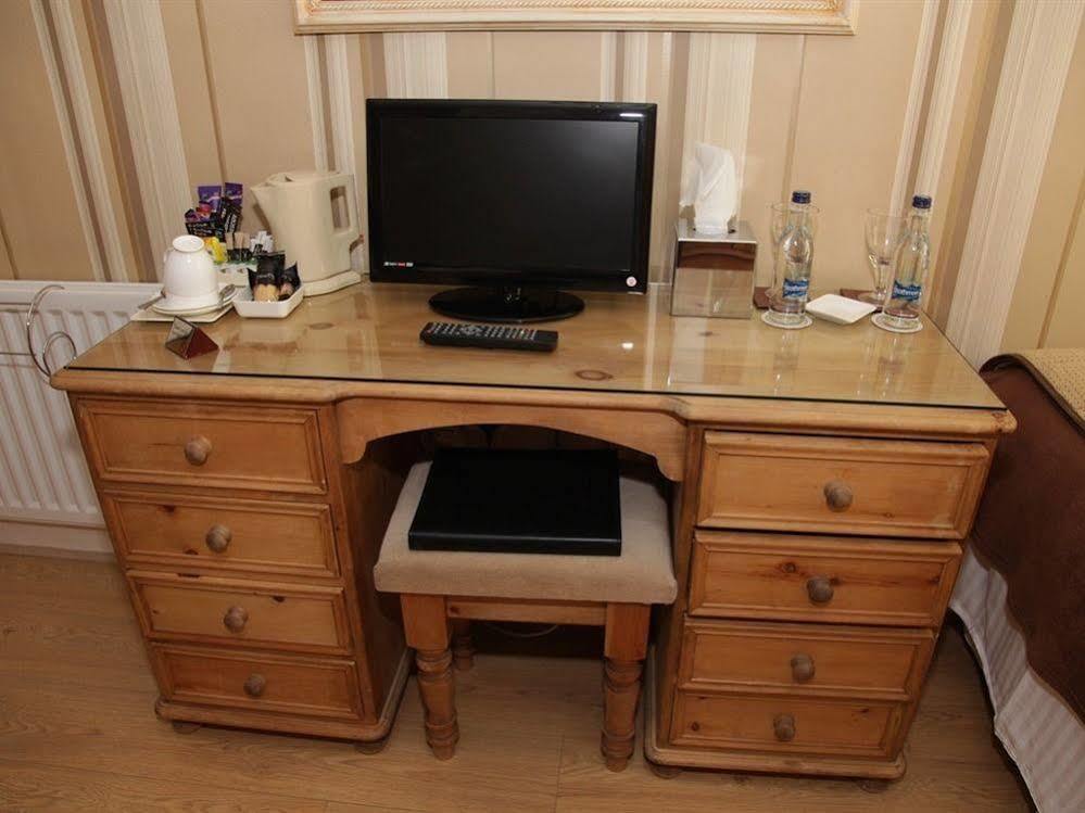 The Leicester Guest house 4*
