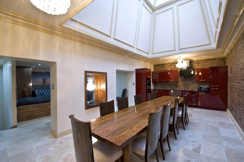 Signature Living, Serviced Apartments, Liverpool Apartment Southport